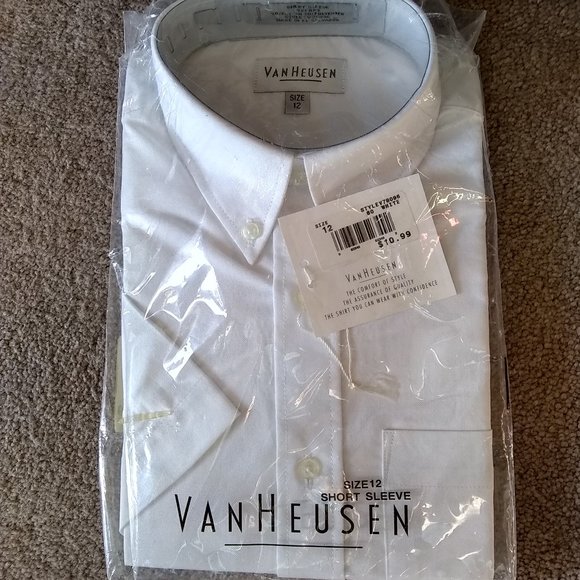 Van Heusen Other - Unopened Short-Sleeved Formal Shirt